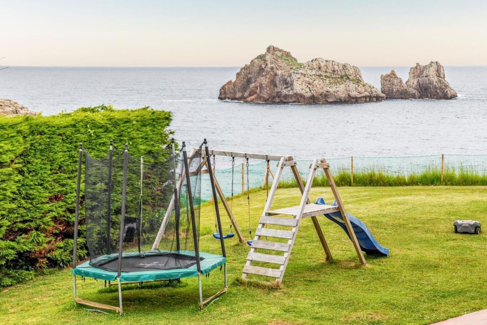 Spacious House With Sea View In Liencres + Jacuzzi Esterno foto